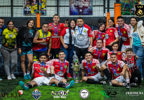 COMBO AZUL, CAMPEÓN DEL PRIMER TORNEO F-5 AMT EN LA FUTBOLERA VIP